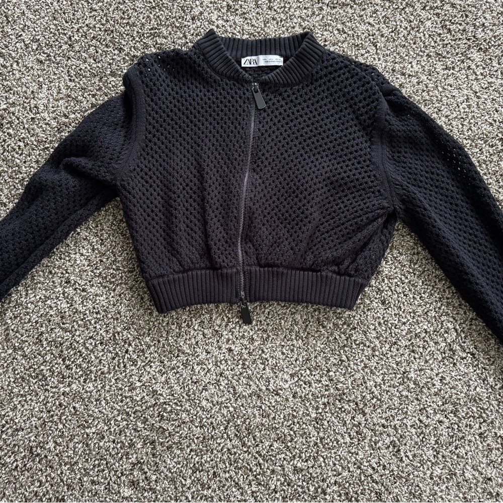 Zara crop zipper sweater